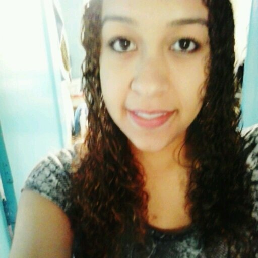 Mas só o que é bom dura, tempo o bastante pra se tornar inesquecível. 
http://t.co/c4tdLJNTTH