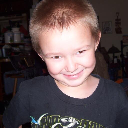 Born and bred Southern girl, raising a 5 yr old special needs child,. Disabled after 4 back s'geries but love life!!! ABSOLUTELY LOVE FREEBIES/DEALS/COUPONS!!!