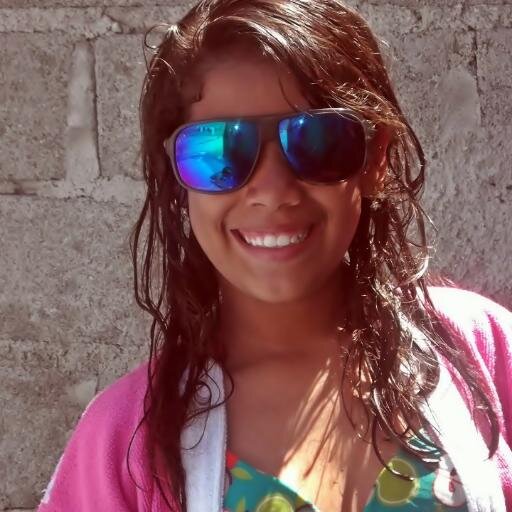 Amo Meus pais e Meu irmão!! Tbm Amoo meus Amigos Adooorooo ☻