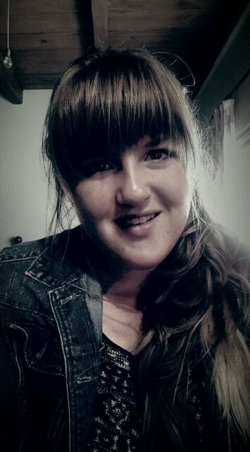 stofberg_anel's profile picture. I am a small town, fun loving girl - sounds like a song title