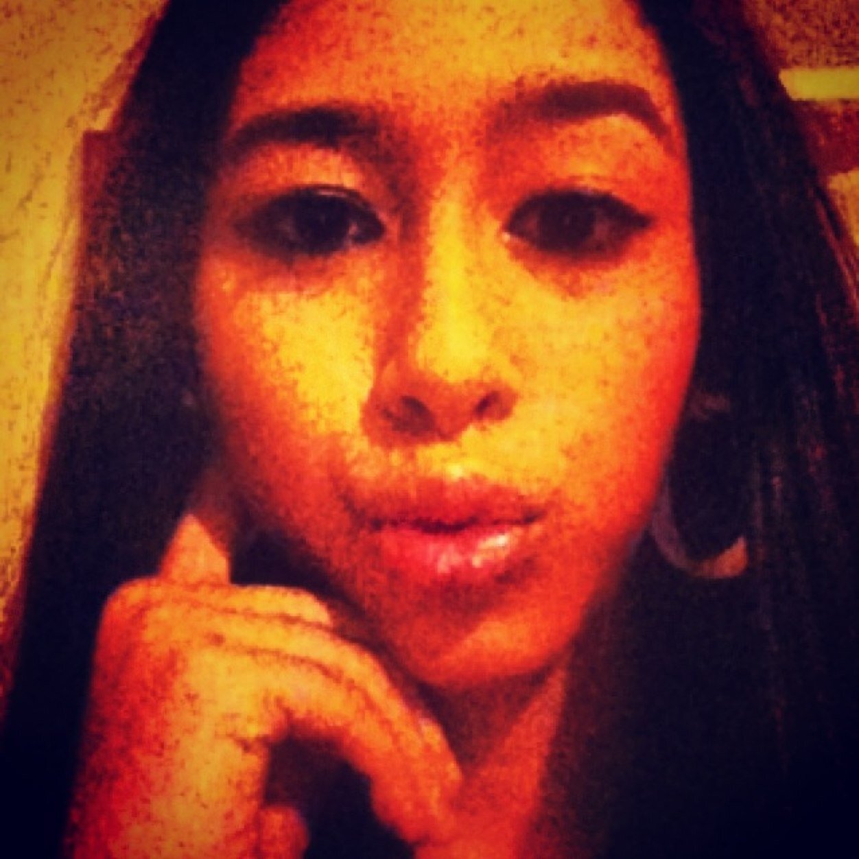 ~Moluks~Halfbloedje~KISAR~Partner in crime Demi~La familia #01 big bro Jeremiah~Best Friend @_Melle055 x