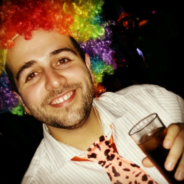 Ingeniero Civil en Telecomunicaciones. Enamorado de @mpazlt y amante de la Internet ^^!