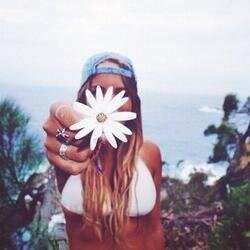 Tudo na vida tem um começo , um meio e um foda-se.  ✌✌