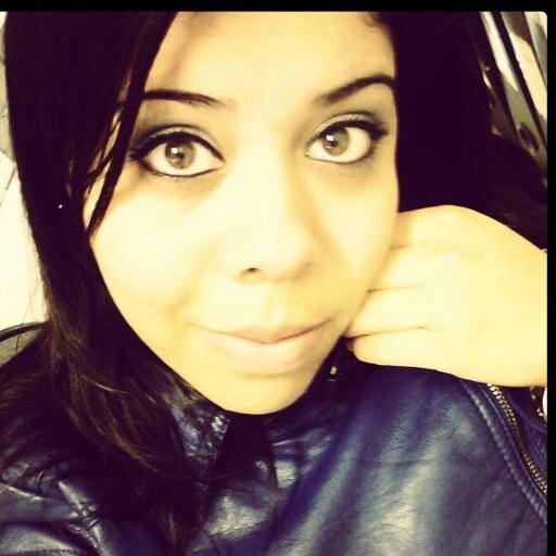 A Priiincesinha que não Nasceu
Para ficar preza no castelo, Mais Sim para
Enfrentar A realidade Com a Cabeça Erguida ~ ♥