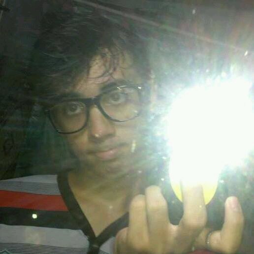 Me gusta el boli.El regueton..Este es mi Whatsapp +54 03756412654