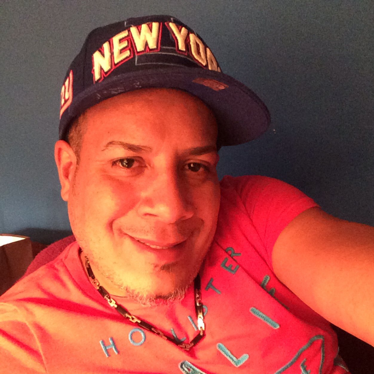 Benny48129347's profile picture. 