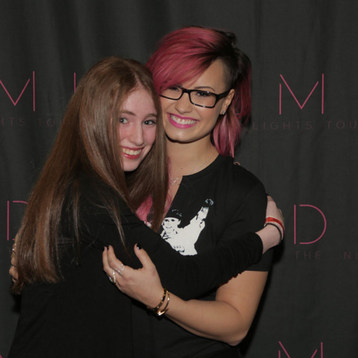 dropitlowdem's profile picture. Lauren Jauregui.