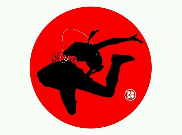 マンガ家の先生の原画展やイベントの企画をしております。 ロフトで定期的にトークライブ「マンガワールド」主催。 ももクロ、スワローズ推し！ 鎌倉市民