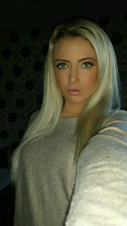 xxDanielle89xx's profile picture. ♥ If you don't like me remember it's mind over matter; I don't mind and you don't matter ♥