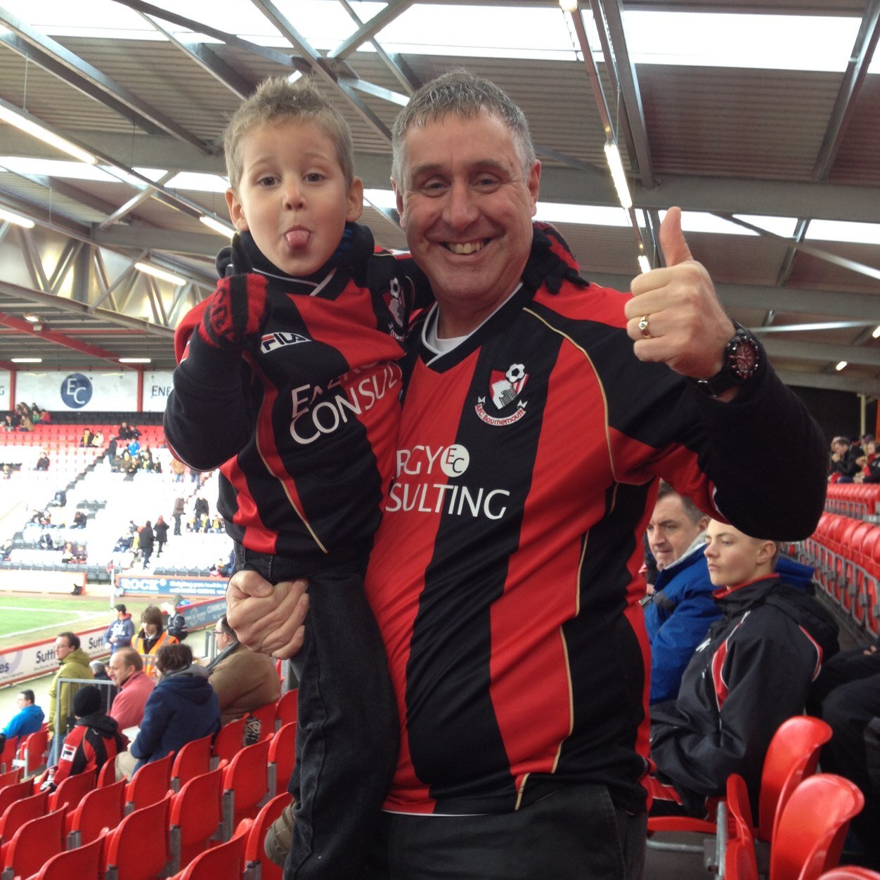 couchy125's profile picture. 