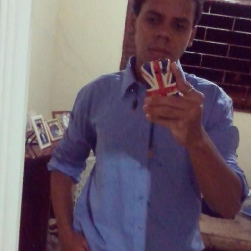 19 anos Cristão corinthiano familia/futebol
