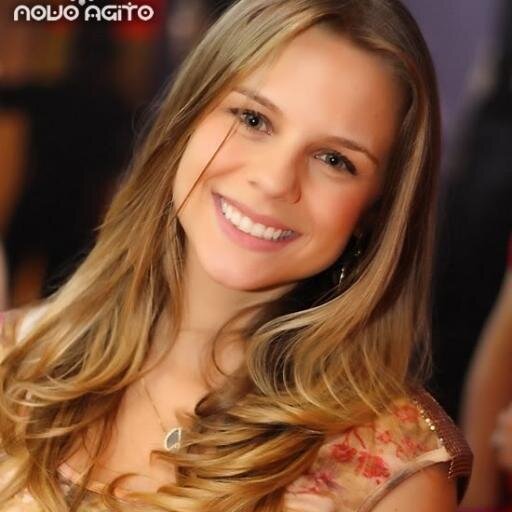 sorriso nos labios e deus no coraçaõ simples assim....o resto e consequecia dos meus objetivos rio de janeiro