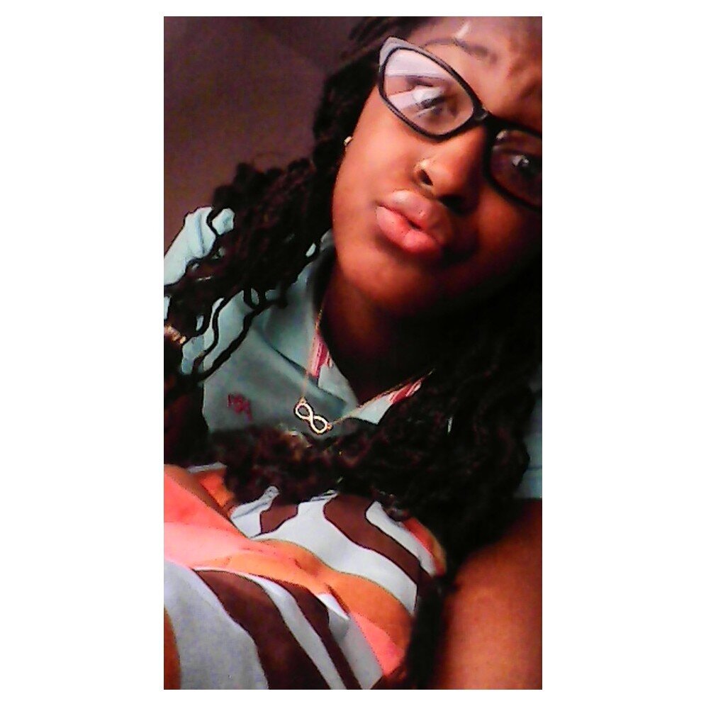 follow mee ♥you know you want to