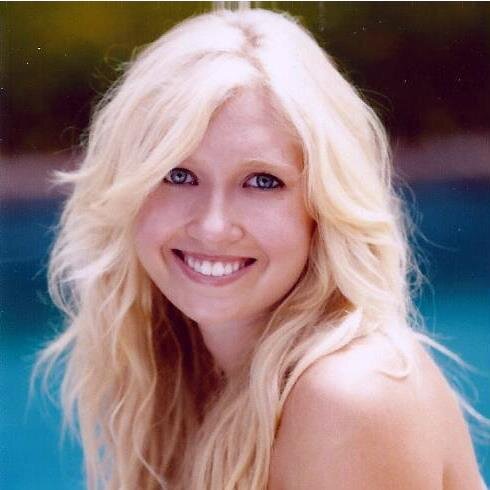 Allisonewing24's profile picture. 