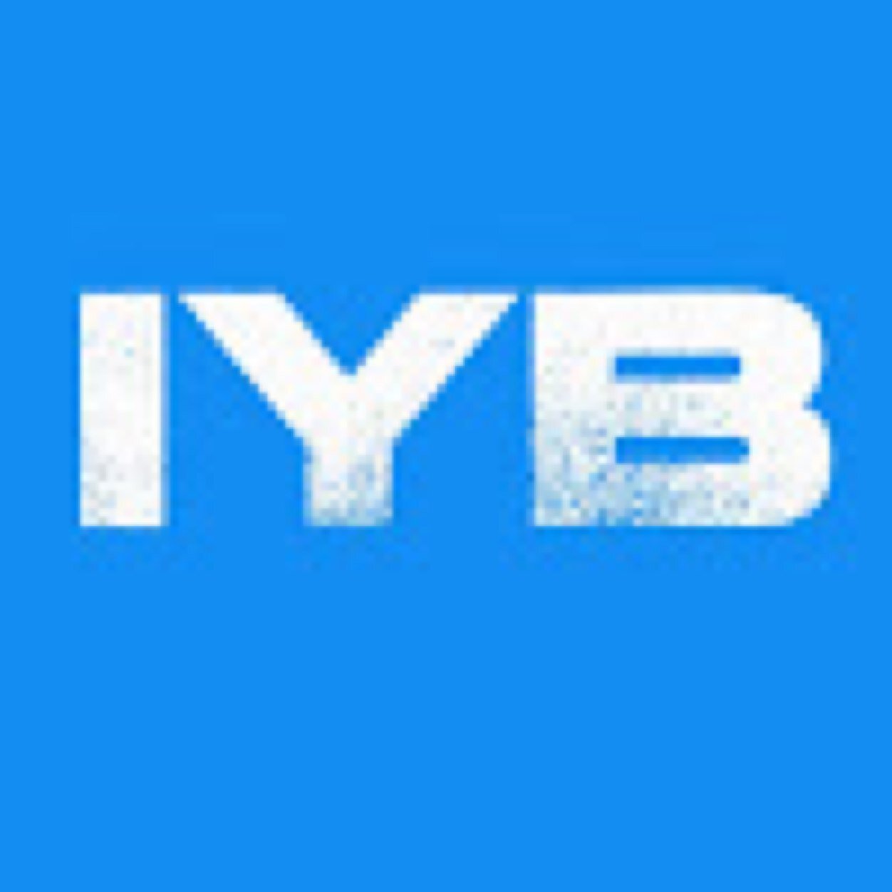 Hi I'm Luke also known as ItsYourBoss on YouTube! Stay bright and go YOLO.
