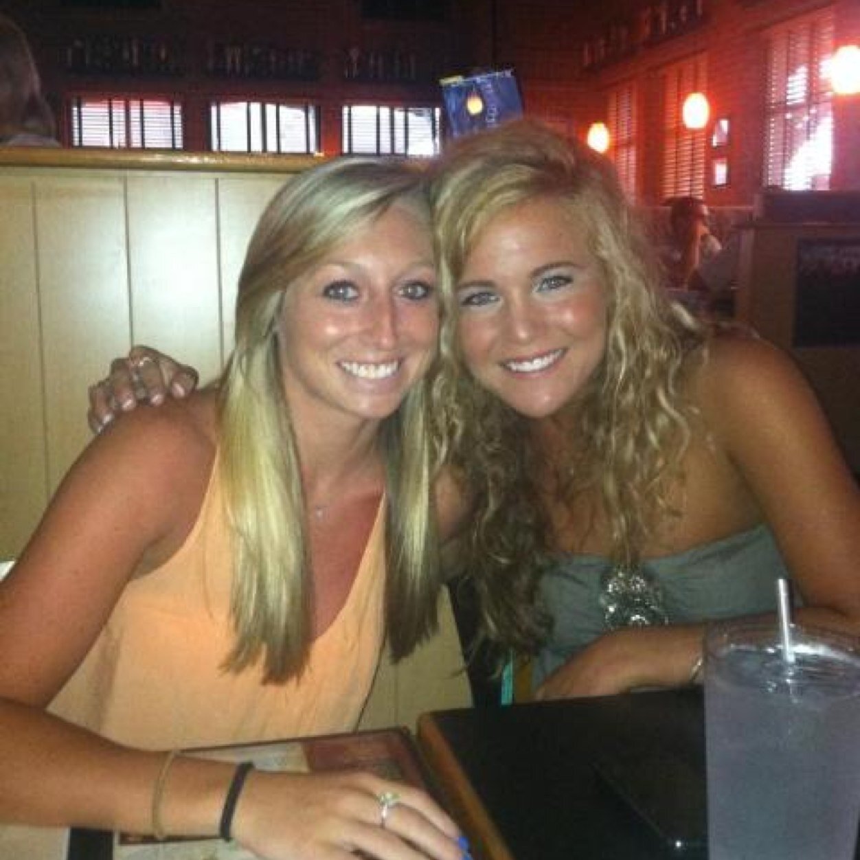 SingletonA08's profile picture. 