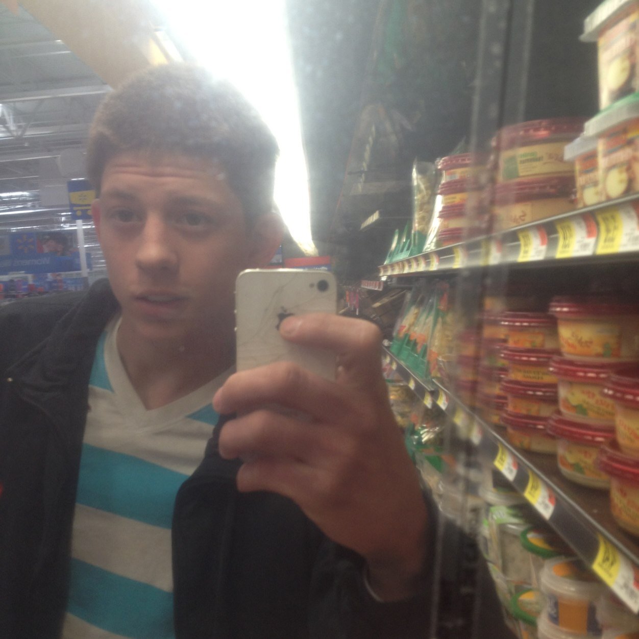 derekhi_thatguy's profile picture. uhh im not cocky i am just confident
http://t.co/8W3Mx1MGar