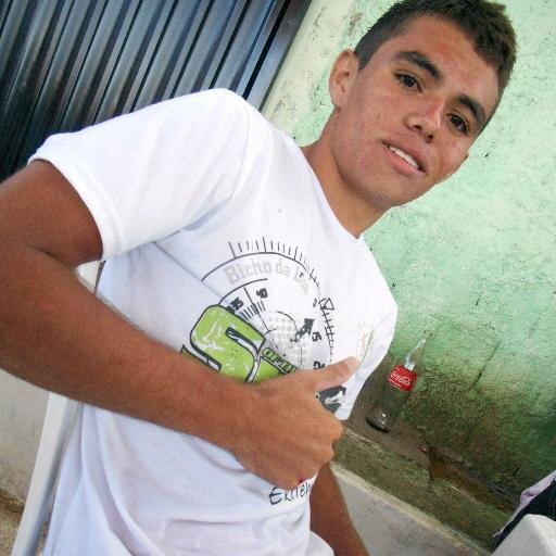 Nunca minta para alguém q confia em vc, nunca confie em alguém q mente para vc...
