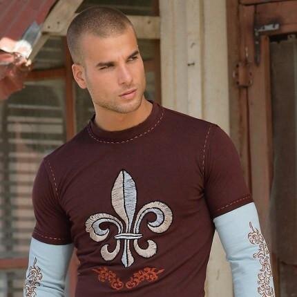 Lance_Lisk's profile picture. Pre-Trans Vampire - Trained to Fight AND be Political. Hated by Parents.