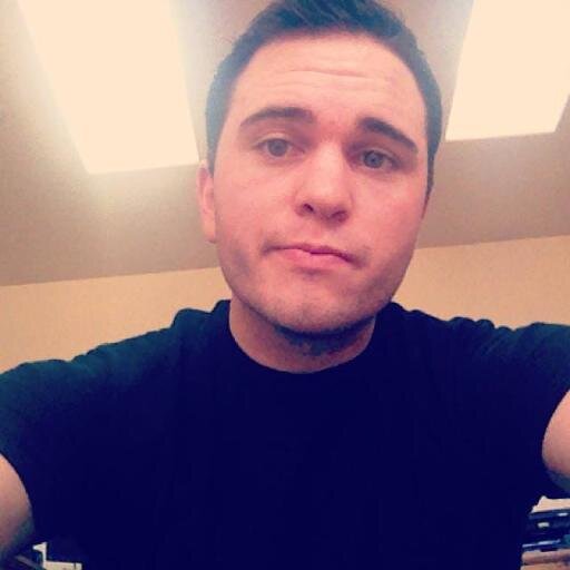 everx's profile picture. Traded hardcore for tech. Used to post, moved on to trying to touch grass a bit more.