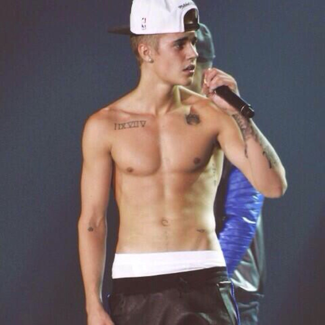 Die heart belieber since 2012:) Always supporting Justin no matter what. Feeling the Jiley vibes ❤️ I'm a dino rawr