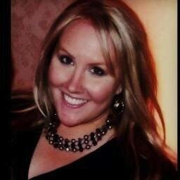 Restaurant industry PR & Digital Marketing Manager. Freelance writer. Content strategist. Travel blogger at @adrienneaway.  http://t.co/ENlZQiRxRr