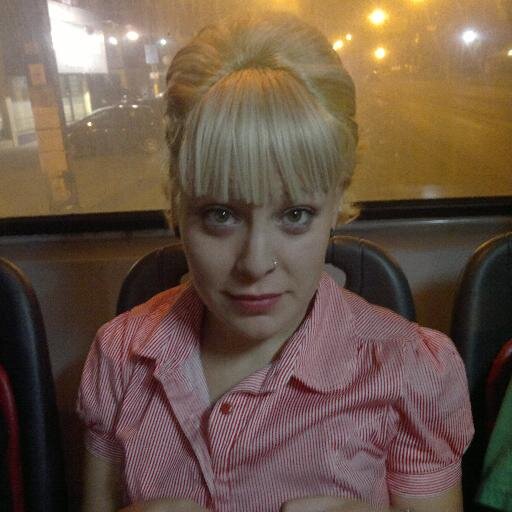 BuenaaNiniaa's profile picture. Tu vida cambia en el momento en que haces una nueva, congruente y comprometida decisión .
 Es en tus momentos de decisión en los cuales tu destino toma forma ~