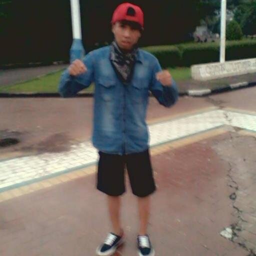 BERDIRI TEGAK MENANTANG DI GARIS DEPAN || Pamulang outSIDers