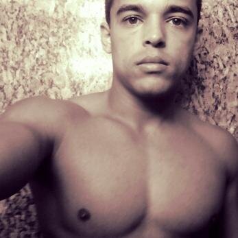 felipeliraaa's profile picture. Deus é tudo!