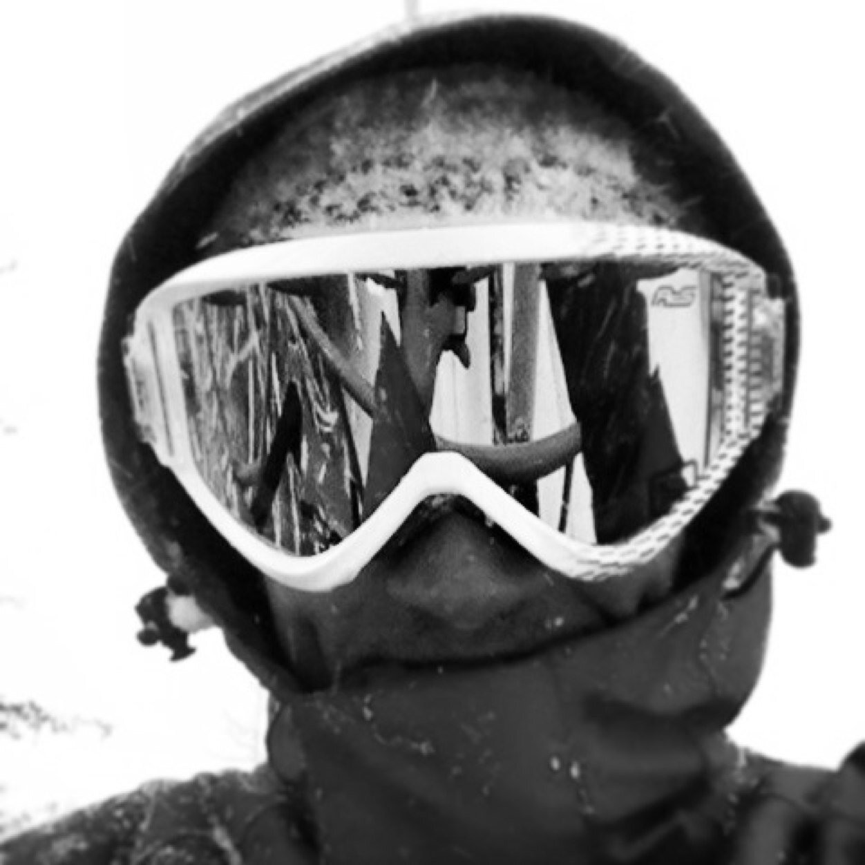 joelcrema's profile picture. Maestro di sci a Courmayeur & Band Assistant per Vasco, Eros, Giorgia, Tiziano Ferro