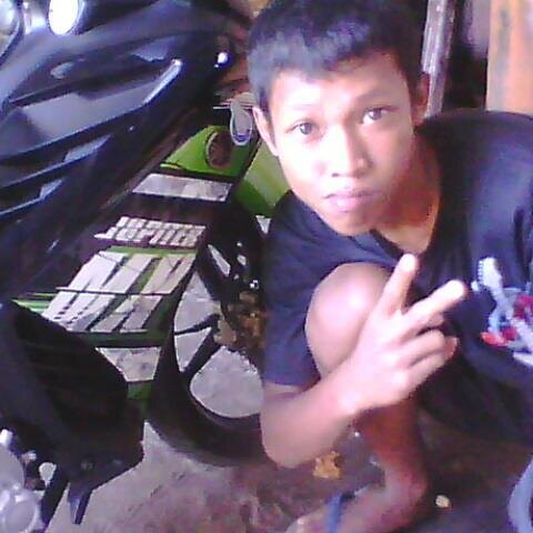 Prakit Sepede, Penggemar Olah Raga, & Pencinta Alam.
