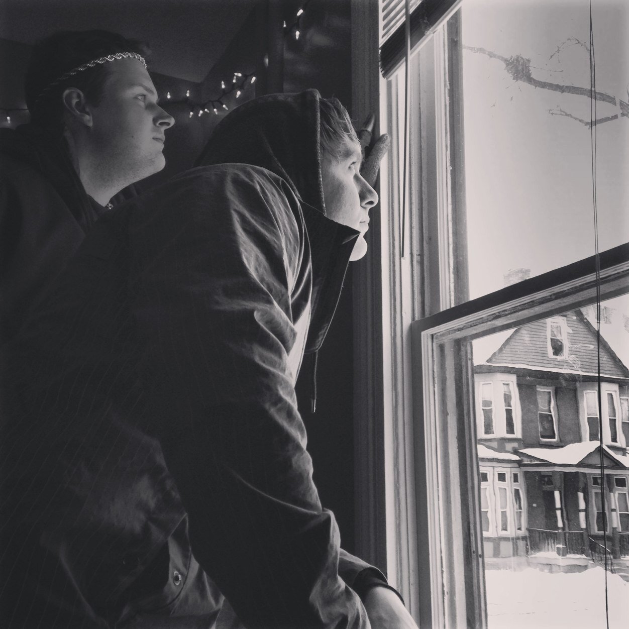 hoejein's profile picture. You Look Better When You Smile : )