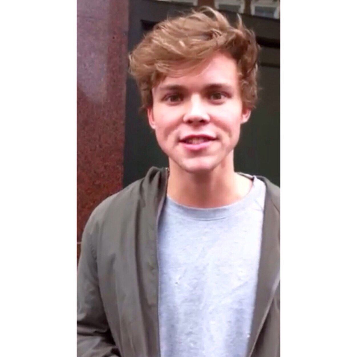 Irwxn182's profile picture. • Looking for a coowner to talk about punk rock bands •