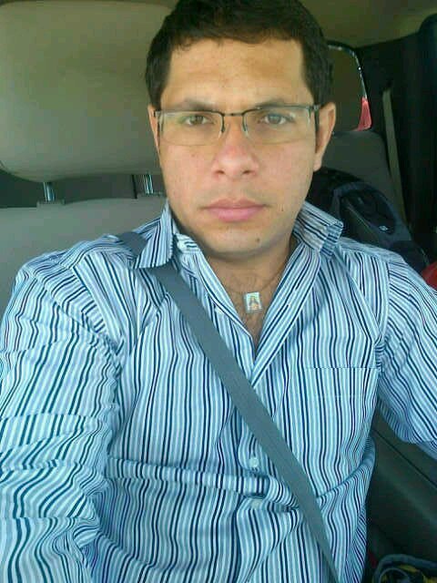 Ingeniero de Petróleo.