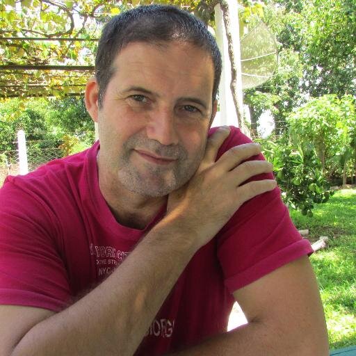 cdssantoss's profile picture. 