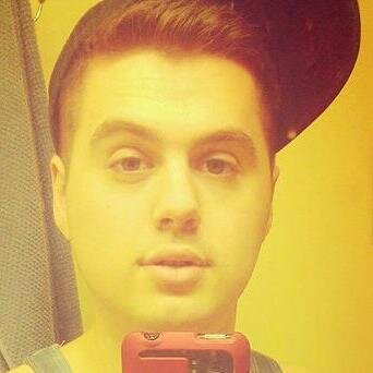 Youtuber and Streamer | I make commentaries and funny videos | http://t.co/lmMU1PrEy5