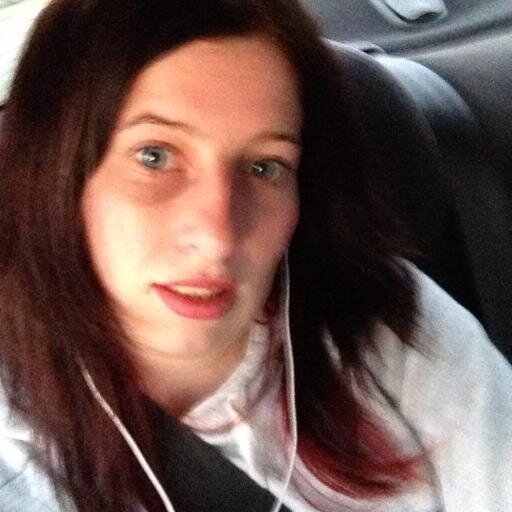 alyce_pickett's profile picture. Hey, i'm Alyce and I'm 19. I follow back if you follow me! :)