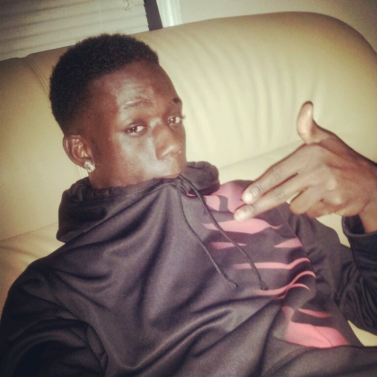 icant trust niggas keep the from around my circle boosiebadazz