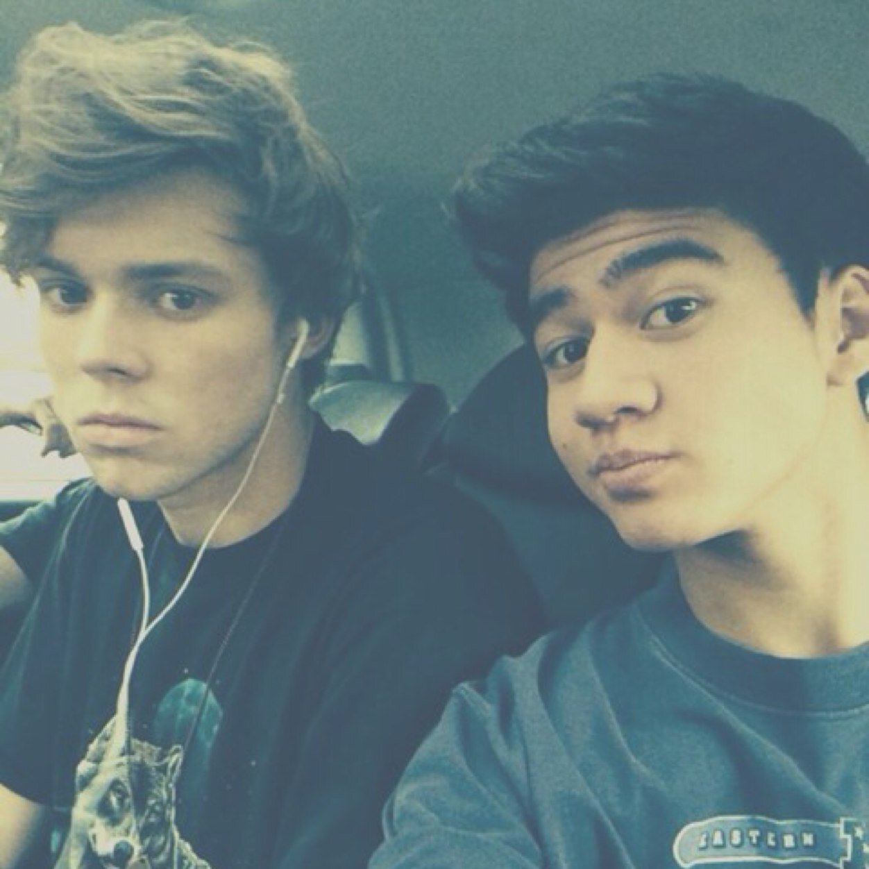 caIumhoodftIuke's profile picture. Please follow @5esohyes bc she gave you. A free follow and loves you a lot ❤️