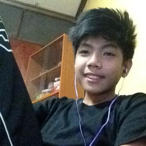 LjohnFebrero's profile picture. Stay simple.