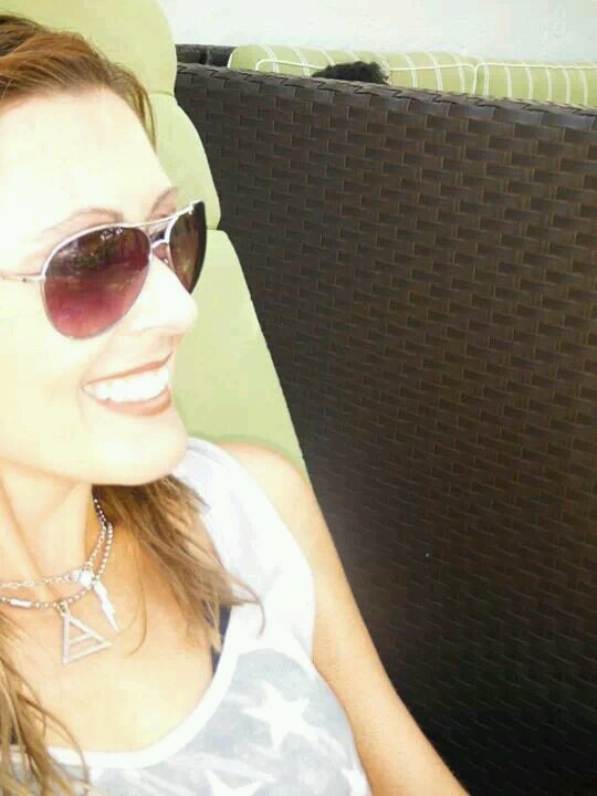 JENNYjRYN's profile picture. 