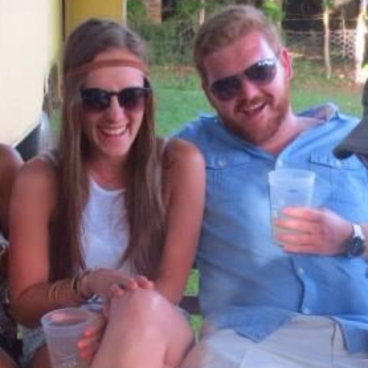 sarz06's profile picture. Chilled