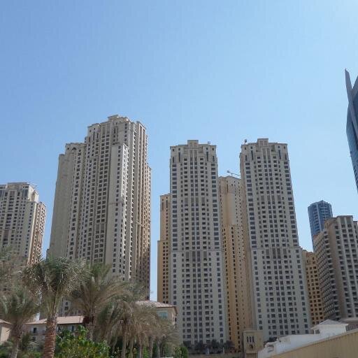 Scottish expat (@mcveykaren) looking for some adventures and excitement in Dubai.  #dubaiblogger