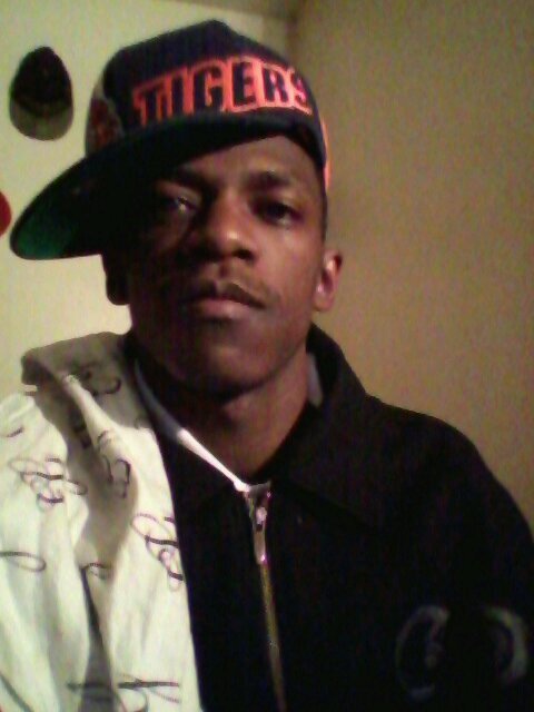 TRAPSQUAD ENT...M.B.M..BREADWINNER. ..ITS A 
MOVEMENT NOT A MOVIE MIXTAPE COMING SOON ..EG 4LIFE ..BOW...SOUND CLOUD. .BOSSTRIGGA SIMPSON