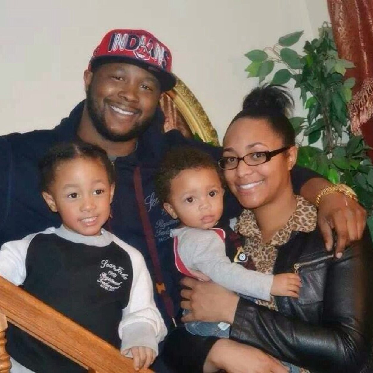 MzMo_Nae's profile picture. Mother of 2 handsome boys
College Girl 
2 GOOD ass jobs 
Got my own EVERYTHING
Collectin haters as these days go on..
S/O to my #☝ fan tho I c u boo