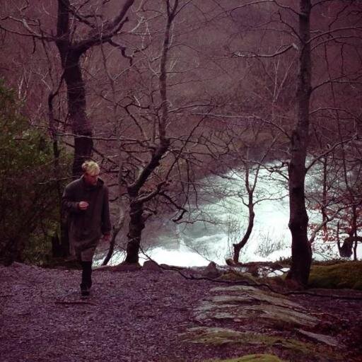 jaccuzitastic's profile picture. a social hand grenade, electronic music lover, and style icon....well.