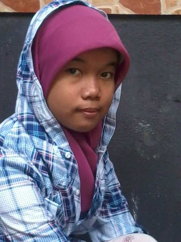 lilis_ayu13's profile picture. 