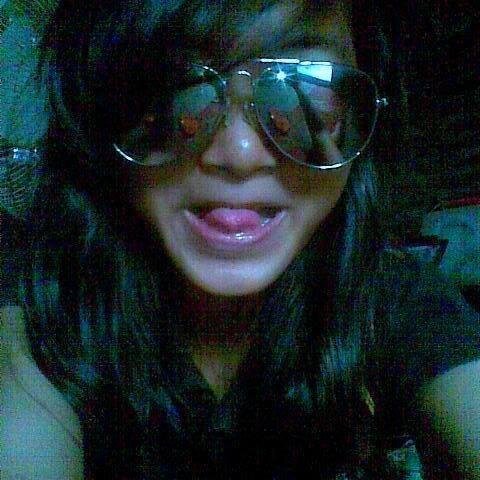 della_setya's profile picture. jaman sEkaRang Mane ade COWOK SETIA,,,
de.nye PENGHIANAT !!!