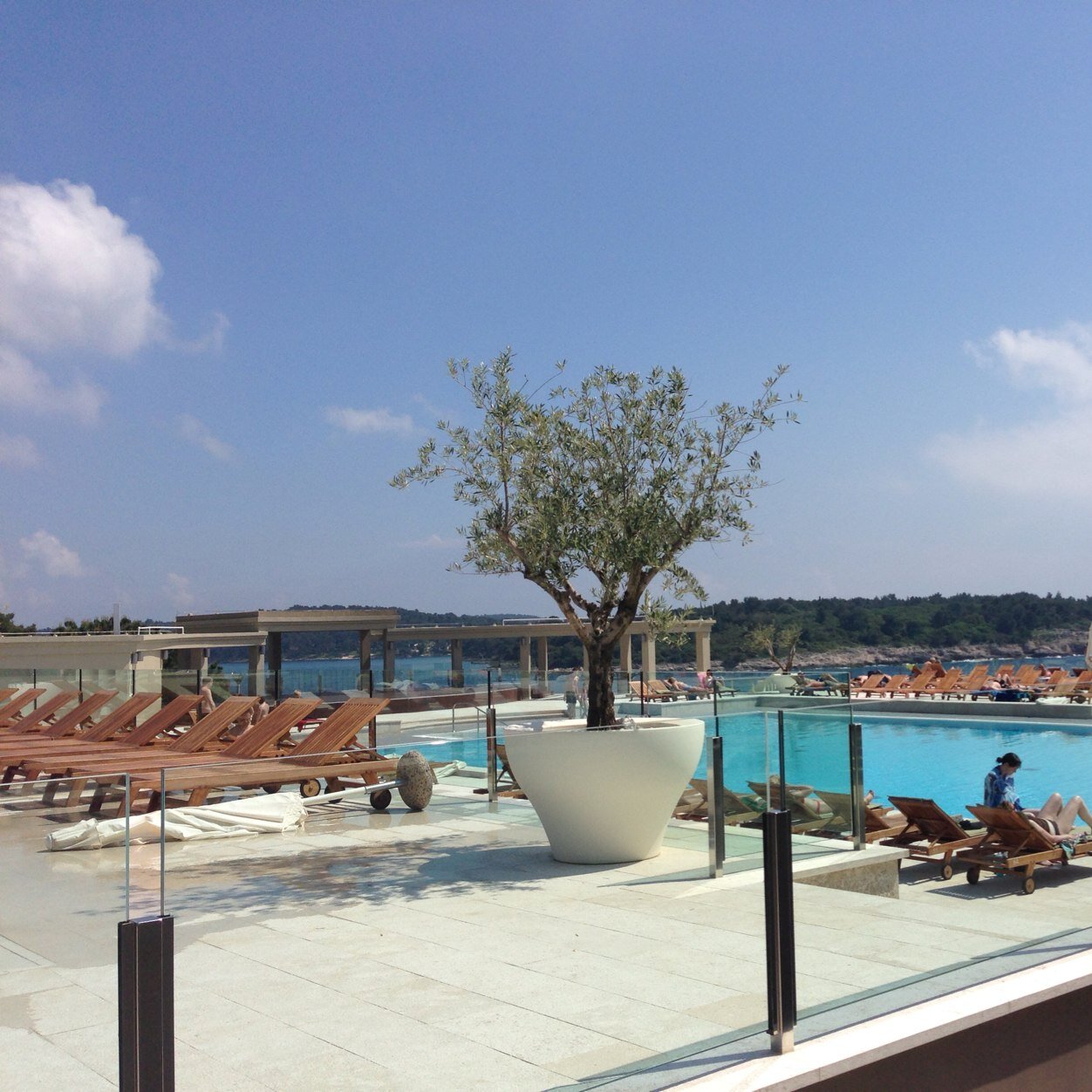 vivienissaly's profile picture. Paris