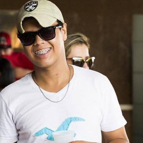 lc_ruanzin's profile picture. Ta com medo de amar , é ? ♪